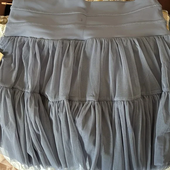 POPFLEX NWT Pirouette Skort in blue mist size small - Picture 8 of 8